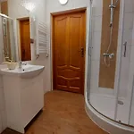 Borowka- U Podnoza Gor, 10 Min Od Stoku, Mozliwosc Wynajecia Mobilnej Bani Bauernhof *